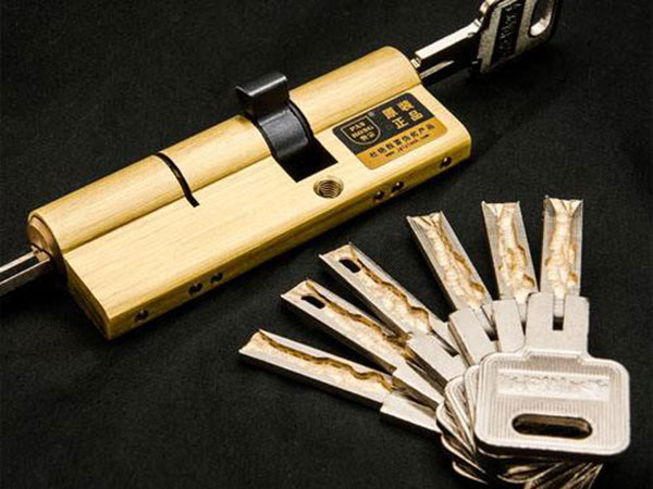 进贤24小时上门开锁公司